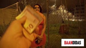 Cubana quiere sentir toda la pinga dentro de su cono porque le calienta el dinero