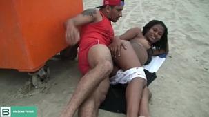 Pareja practicando sexo en la arena de la playa fortaleza ceara video completo en xvideos rojo