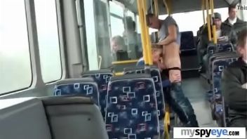 Sexo en bus