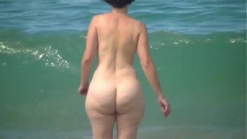 Maduras desnudas playa