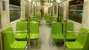 Japonés en el metro
