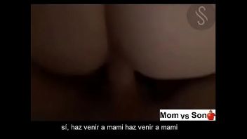 Porno de madres con su hijo pillado por el padre