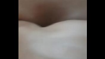 Niño encuentra a su hermana masturbandose en webcam